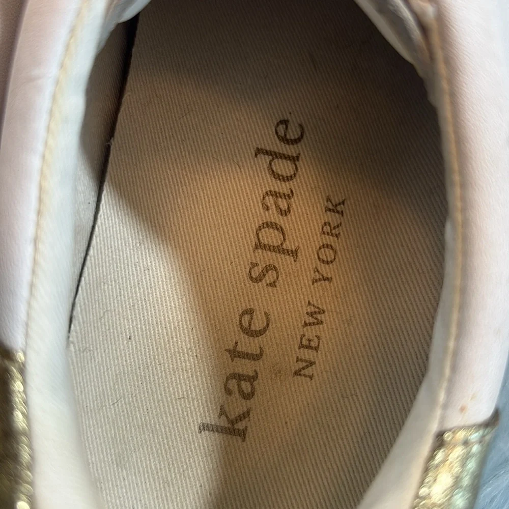 Kate Spade Lift Leather Sneakers in Option White/Gold sz 5